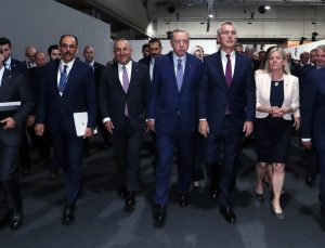 MADRİD’DE TÜRKİYE, FİNLANDİYA VE İSVEÇ ARASINDA ‘ÜÇLÜ MUHTIRA’ İMZALANDI