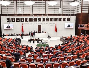 3600 EK GÖSTERGE VE ÖĞRENCİ AFFI DÜZENLEMESİNİ DE İÇEREN TEKLİF TBMM BAŞKANLIĞINA SUNULDU