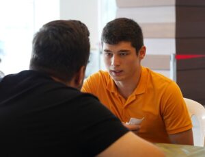 TUZLA’DA DEZAVANTAJLI VATANDAŞLAR İÇİN TOPLU İŞ GÖRÜŞMESİ DÜZENLENDİ