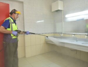 TUZLA’DA OKULLAR YENİ EĞİTİM ÖĞRETİM DÖNEMİNE HAZIRLANIYOR