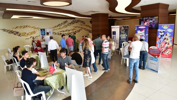 TUZLA’DA İSTİHDAM ÇALIŞMALARI DEVAM EDİYOR