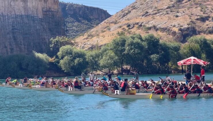 RUMKALE SU SPORLARI FESTİVALİ DROGAN BOT YARIŞLARINDAN TUZLA’YA KUPA