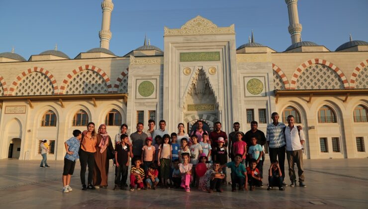 İLK KEZ İSTANBUL’A GELEN MARDİNLİ ÇOCUKLARIN MUTLULUĞU
