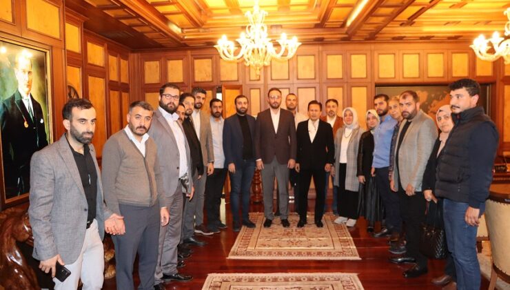 TALHA BAŞKAN KINIYOR VE LANETLİYORUZ