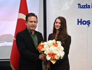 TUZLA’YA YENİ ATANAN ÖĞRETMENLER AKŞAM YEMEĞİNDE BİR ARAYA GELDİ