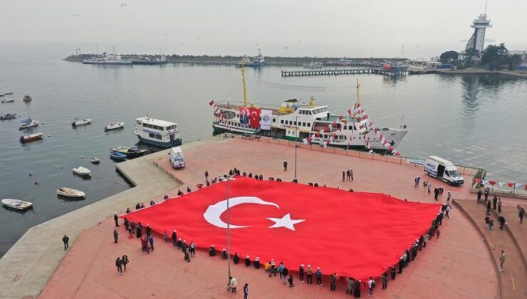 TUZLA BELEDİYE BAŞKANI DR. ŞADİ YAZICI: “NEŞEMİZİ, UMUDUMUZU, SEVİNCİMİZİ BİZDEN ALMAYA HİÇBİR KARANLIĞIN GÜCÜ YETMEZ”