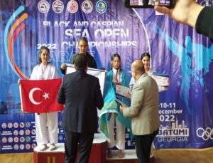 KALE OKULLARINDA ARMİNA ERKAN RÜZGARI