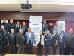 MUHTARLAR İÇİN AİLE OKULU KURSU