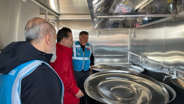 TUZLA BELEDİYE BAŞKANI DR. ŞADİ YAZICI; “KALICI KONUTLAR YAPILANA KADAR BELEDİYECİLİK HİZMETİ SUNACAĞIZ”