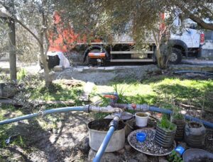 TUZLA BELEDİYESİ’NDEN KIRSAL KESİMLERDEKİ EVLERE SU DESTEĞİ