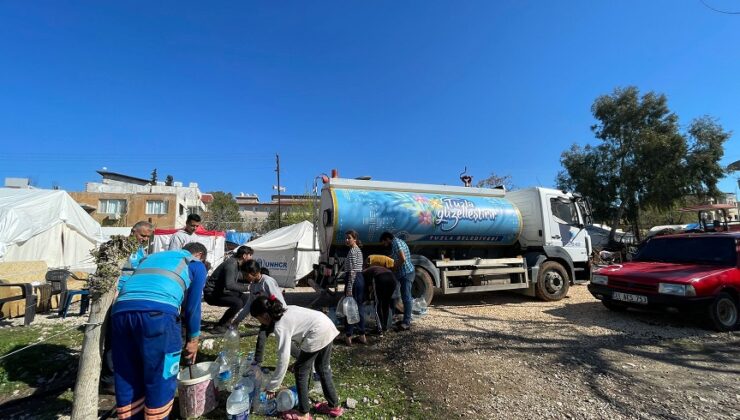 KIRIKHANLI DEPREMZEDE AİLE, “ALLAH DEVLETİMİZDEN BİN KERE RAZI OLSUN”