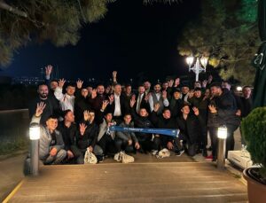 AK PARTİ YAYLA MAHALLE GENÇLİK KOLLARI BAŞKANI EFE TAYYİP BOLAT ÇOK İDDİALI