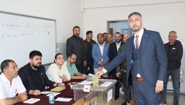 MHP’Lİ ASLAN BAŞKANI OYUNU KULLANDI