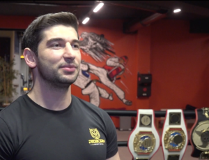 TUZLA’NIN ŞAMPİYON SPORCUSU İSKENDER ERDOĞAN, DEPREMZEDELER İÇİN RİNGE ÇIKACAK