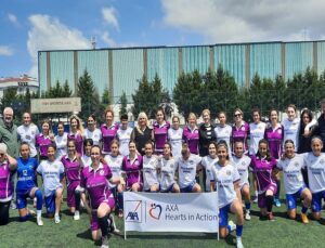 TUZLA SAHİLSPOR KADIN FUTBOL TAKIMINDA DOSTLUK MAÇI