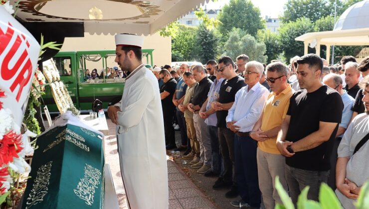 HEZİL DENİZ YILMAZ’NIN CENAZESİNDE GÖZYAŞLARI SEL OLDU