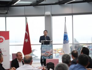 MEVLİD-İ NEBİ HAFTASI İLE CAMİLER VE DİN GÖREVLİLERİ HAFTASI TUZLA’DA KUTLANDI