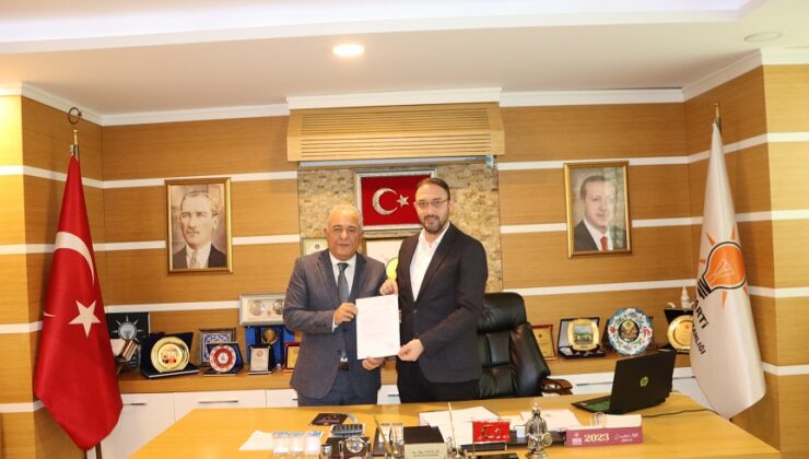 AK PARTİ TUZLA’DA SEBAHATTİN DEMİRCİ A.ADAYI OLDU