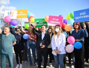 TUZLA BELEDİYESİ GENÇLİK MERKEZİ’NDEN LÖSEMİLİ ÇOCUKLARA MORAL