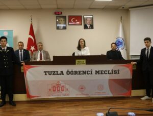 TUZLA ÖĞRENCİ MECLİSİ ÇALIŞMALARINA ARALIKSIZ DEVAM EDİYOR