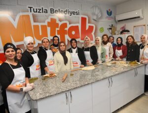 TUZLA BELEDİYESİ’NİN ‘YERLİ MALI HAFTASI’ ETKİNLİĞİ, GEREKSİNİM DUYAN AİLELERE UMUT OLDU