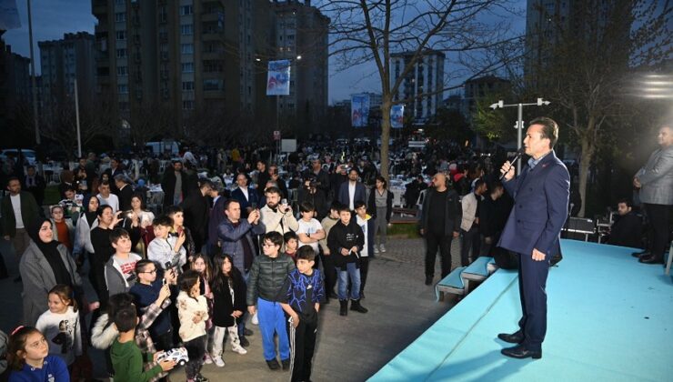 TUZLA BELEDİYESİ, KİPTAŞ 2. ETAP KONUTLARI’NDA 2 BİN 500 KİŞİLİK SOKAK İFTARI DÜZENLEDİ