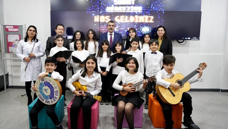 TUZLA BİLİM VE SANAT MERKEZİ, BAKAN TEKİN’İN KATILIMIYLA AÇILDI