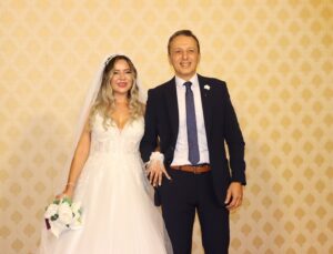 RECAİ DEMİR İLE MERYEM KAŞIKÇI ÖMÜR BOYU MUTLULUĞA ‘EVET’ DEDİ