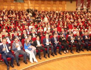 Ahmet çabuk’un evlat mutluluğu: abdussamed ile melisa’dan mutluluğa evet